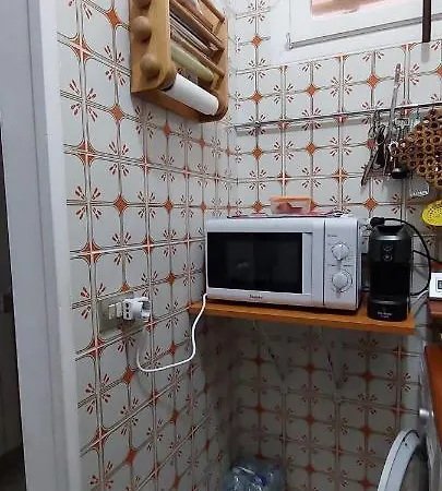 Ampio Monolocale Con Terrazzo - A 2 Passi Dal Mare *