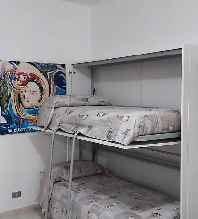 Apartman Ampio Monolocale Con Terrazzo - A 2 Passi Dal Mare