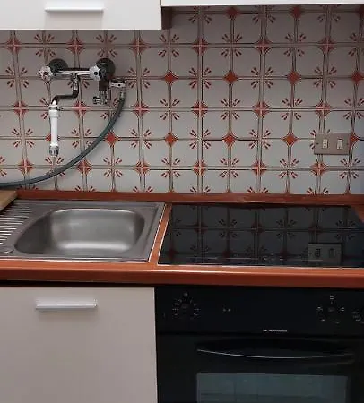 Ampio Monolocale Con Terrazzo - A 2 Passi Dal Mare Apartman Latte