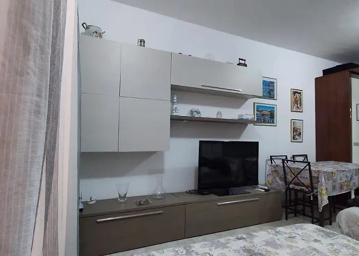 Appartement Ampio Monolocale Con Terrazzo - A 2 Passi Dal Mare Latte