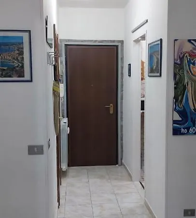 Ampio Monolocale Con Terrazzo - A 2 Passi Dal Mare *