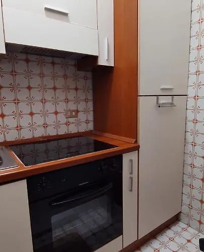 Appartamento Ampio Monolocale Con Terrazzo - A 2 Passi Dal Mare Latte