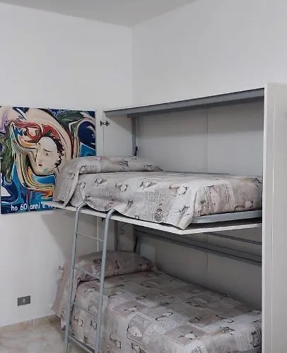 Appartamento Ampio Monolocale Con Terrazzo - A 2 Passi Dal Mare