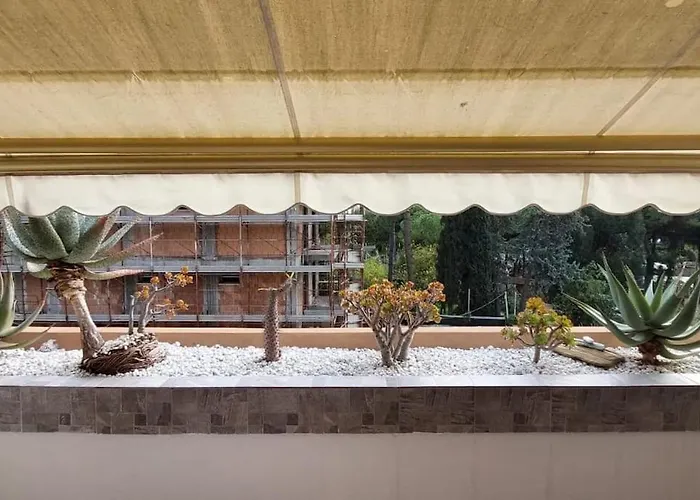 Ampio Monolocale Con Terrazzo - A 2 Passi Dal Mare * Latte